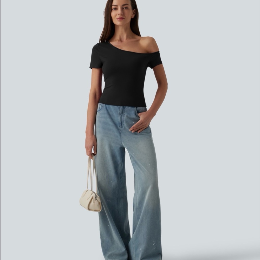 Halara Off-Shoulder top - Picture 9 of 10